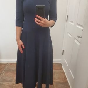 UNTTLD navy sample dress, size small